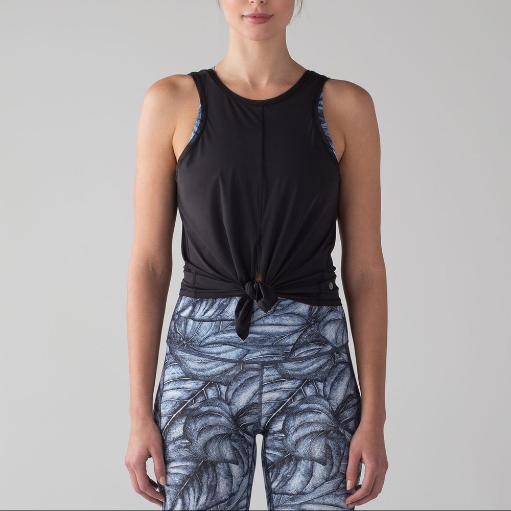 Lululemon Turn About Tank Size 2 Midnight Navy